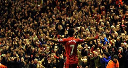 بالصور.. سواريز يواصل تحطيم الأرقام القياسية بالبريمييرليج